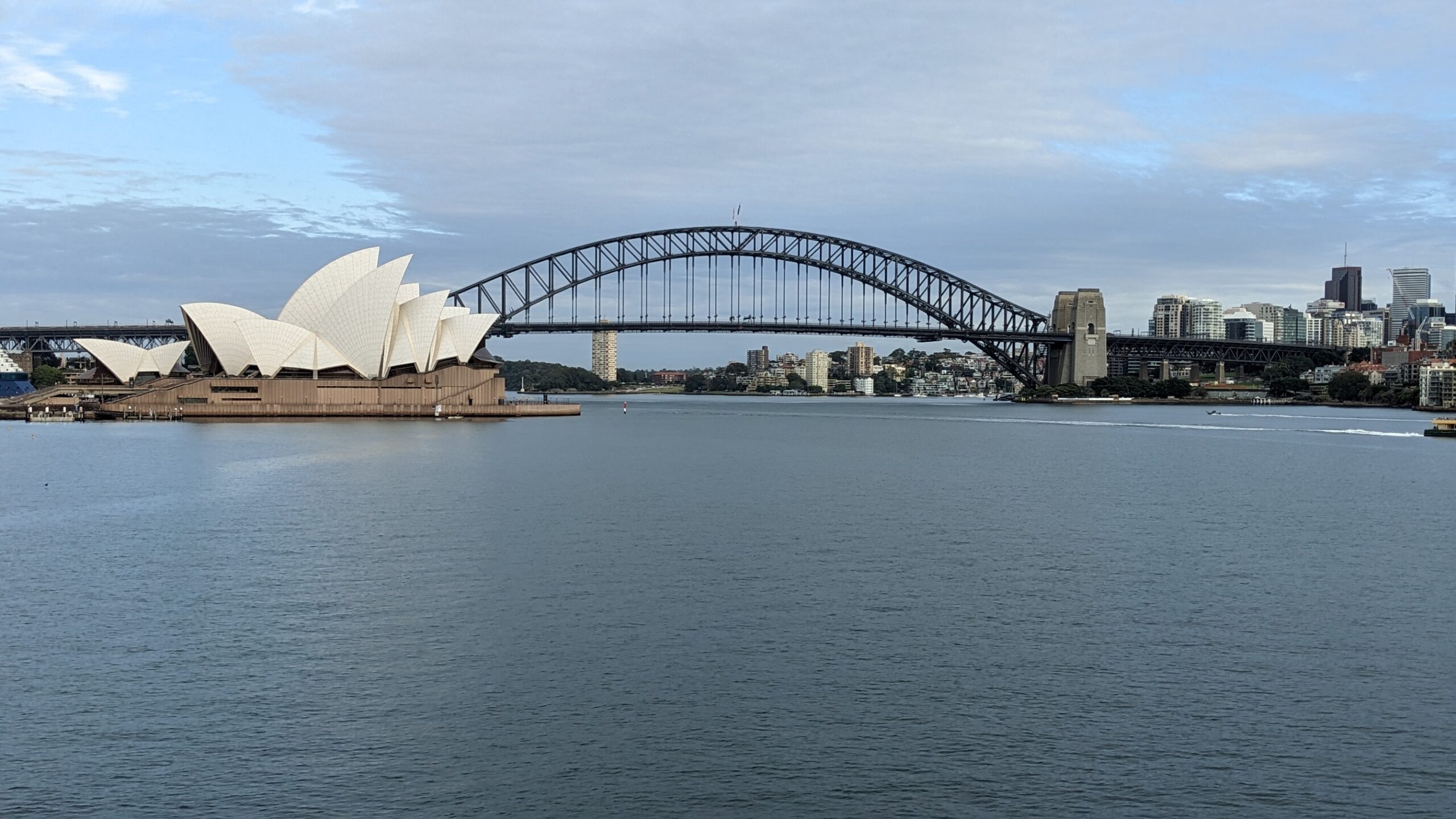 Read more about the article Sydney Harbour & Mrs Macquarie’s Chair