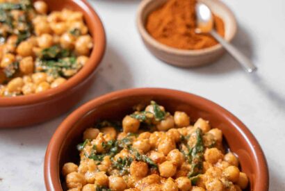 Thumbnail for Spinach And Chickpeas (Espinacas Con Garbanzos)