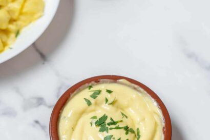 Thumbnail for Spanish Alioli (Homemade Garlic Mayonnaise)