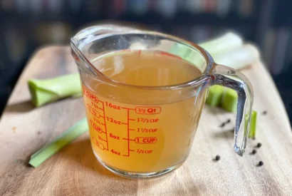Thumbnail for Simple Leek Tops Broth